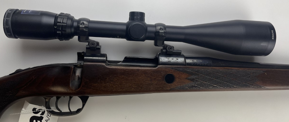 Brugt Riffel Akah/Saturn cal.243