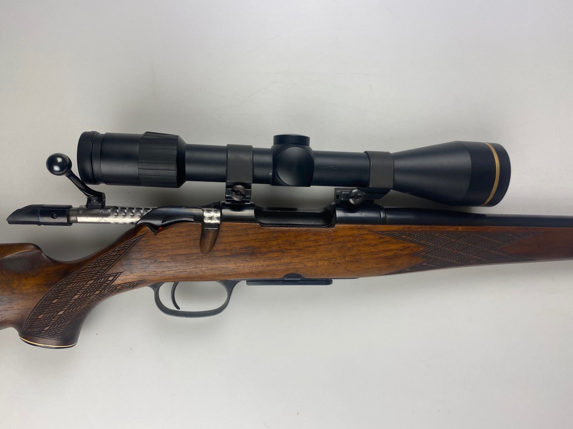 Brugt Krico 243 win med leupold LPS 3.5-14x50