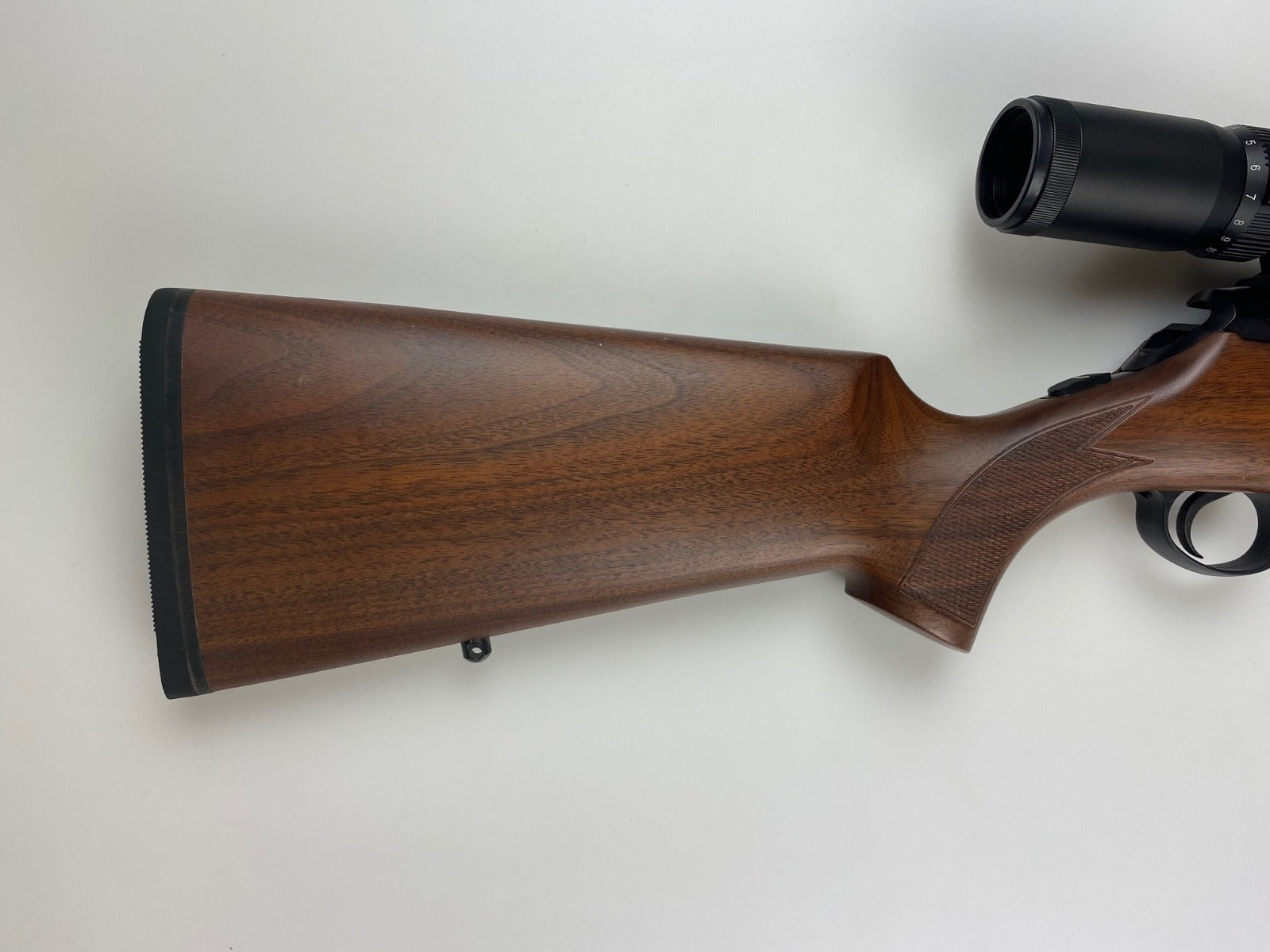 Titan 6 links 6,5x55 med Heimdal 3-12x50 sigtekikkert