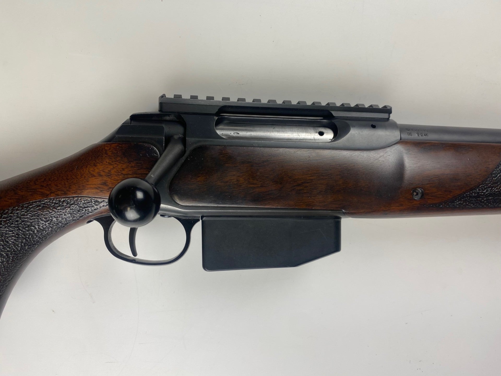 Brugt Sauer 202 Kal. 6.5x55 inkl. Sonic Lyddæmper og Match aftræk
