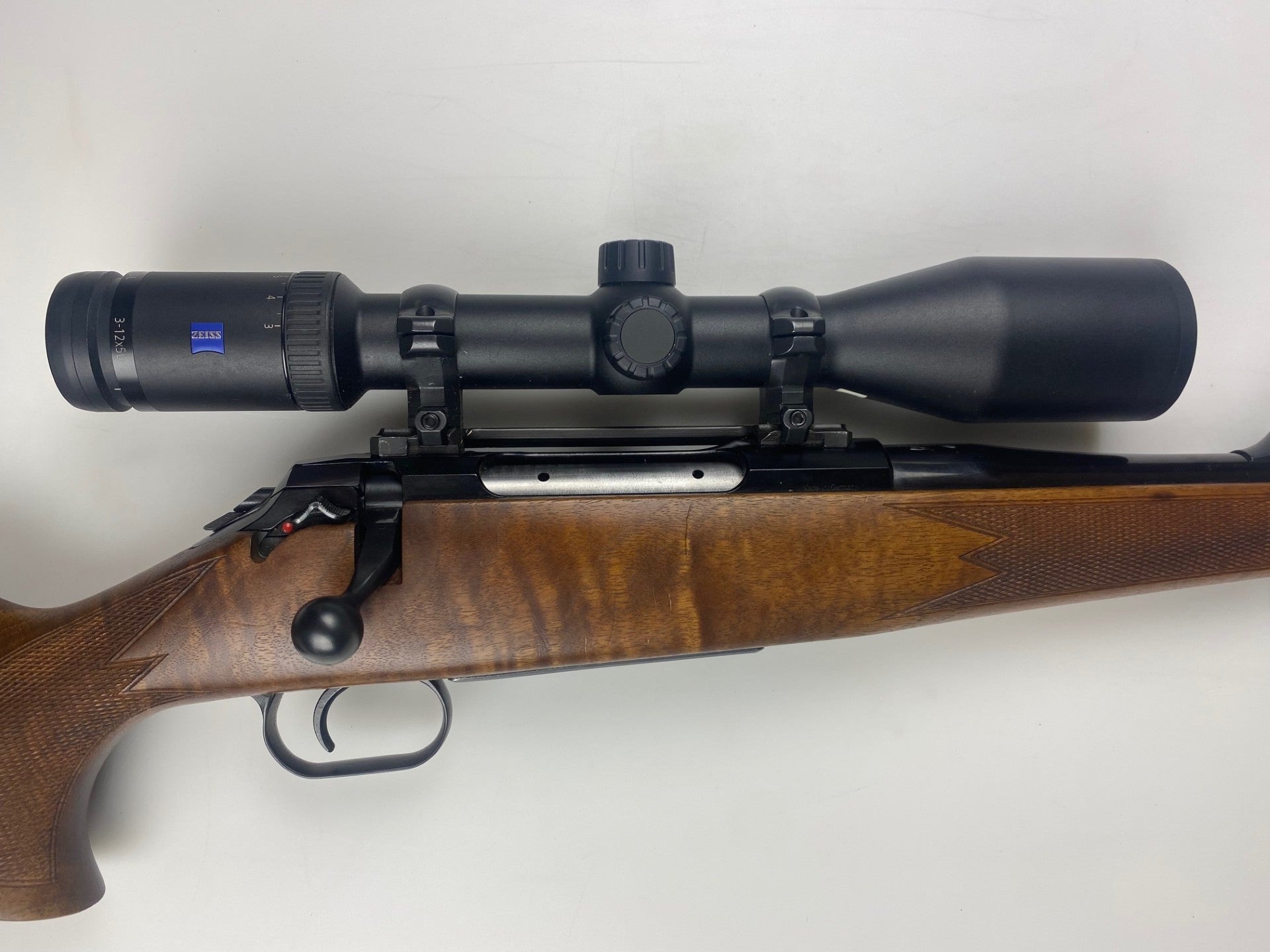 Brugt Mauser 94 6.5x55 incl Zeiss 3-12x50 og Schultz og Larsen lyddæmper
